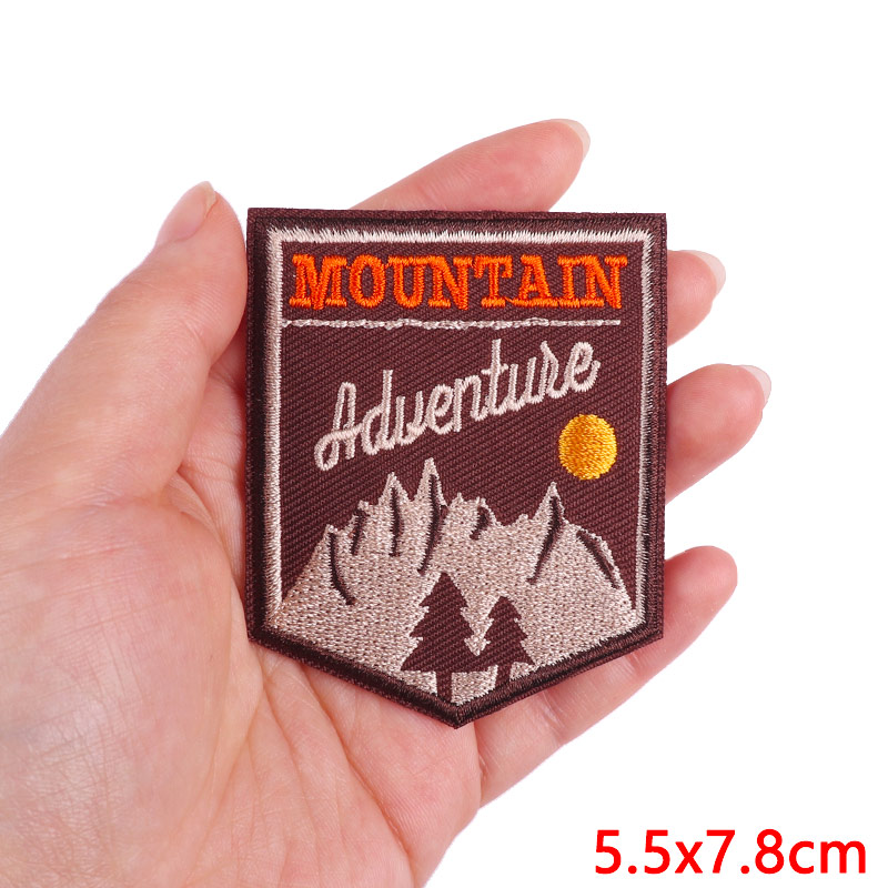 Dağ kamp macera işlemeli yama  - Outdoor Adventures Clothing incelemesi ve fiyatı